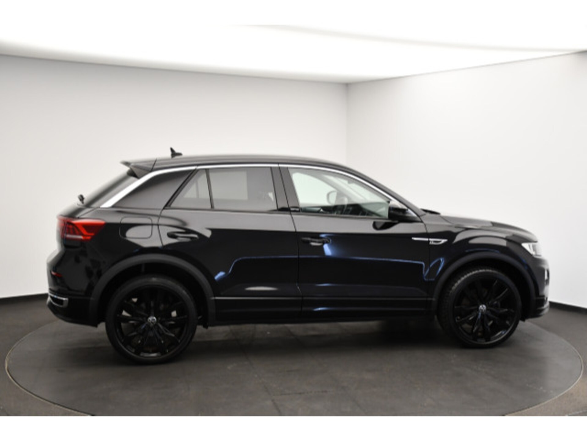 Volkswagen T-Roc Active