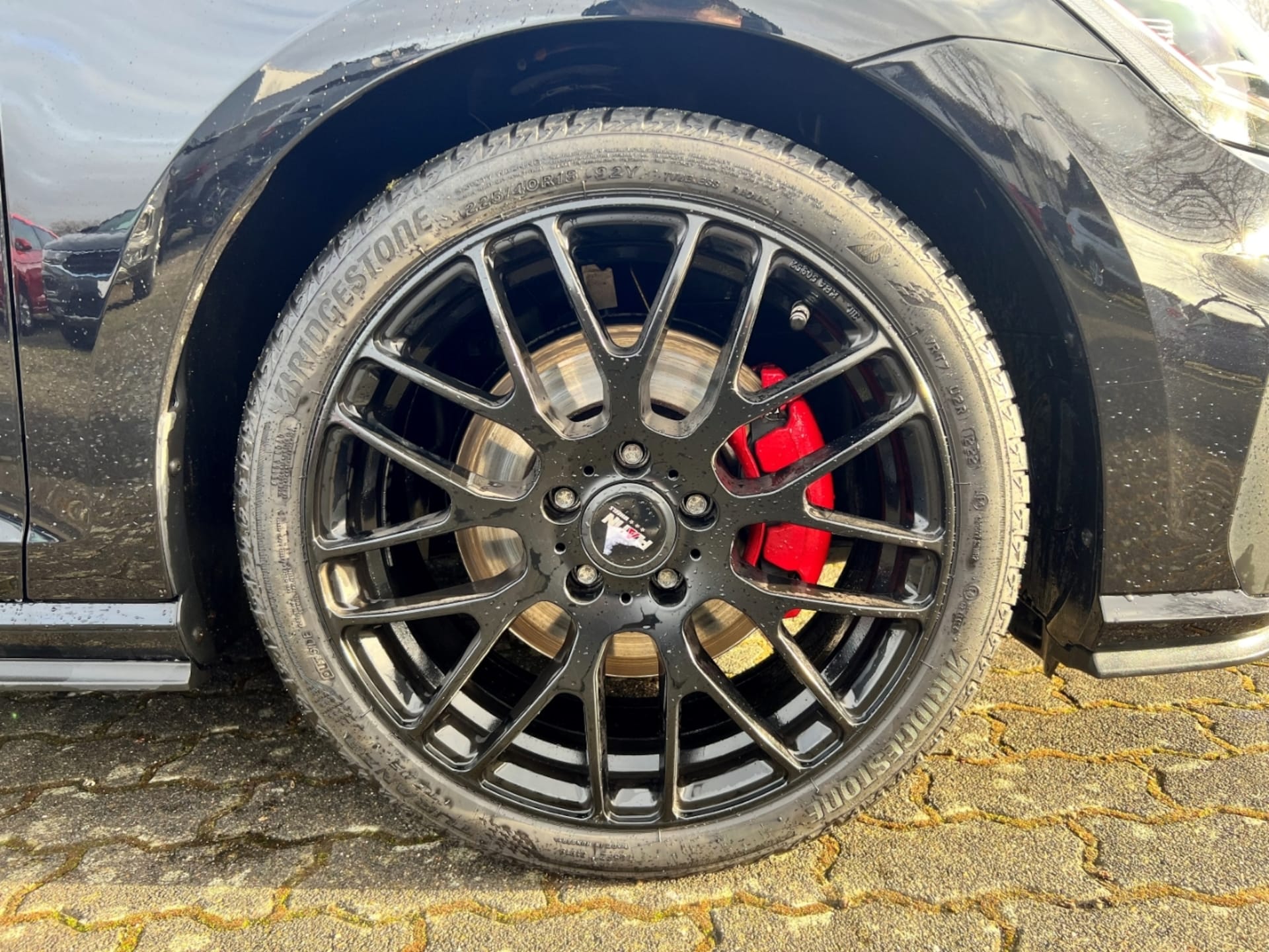 Volkswagen Golf GTI