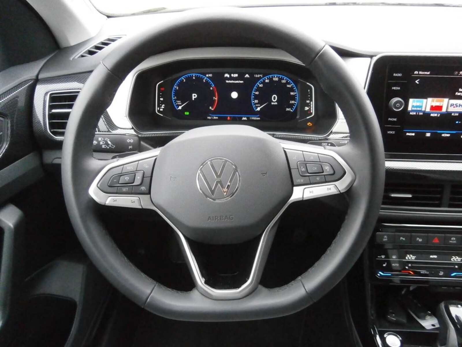 Volkswagen T-Cross – Bild 9