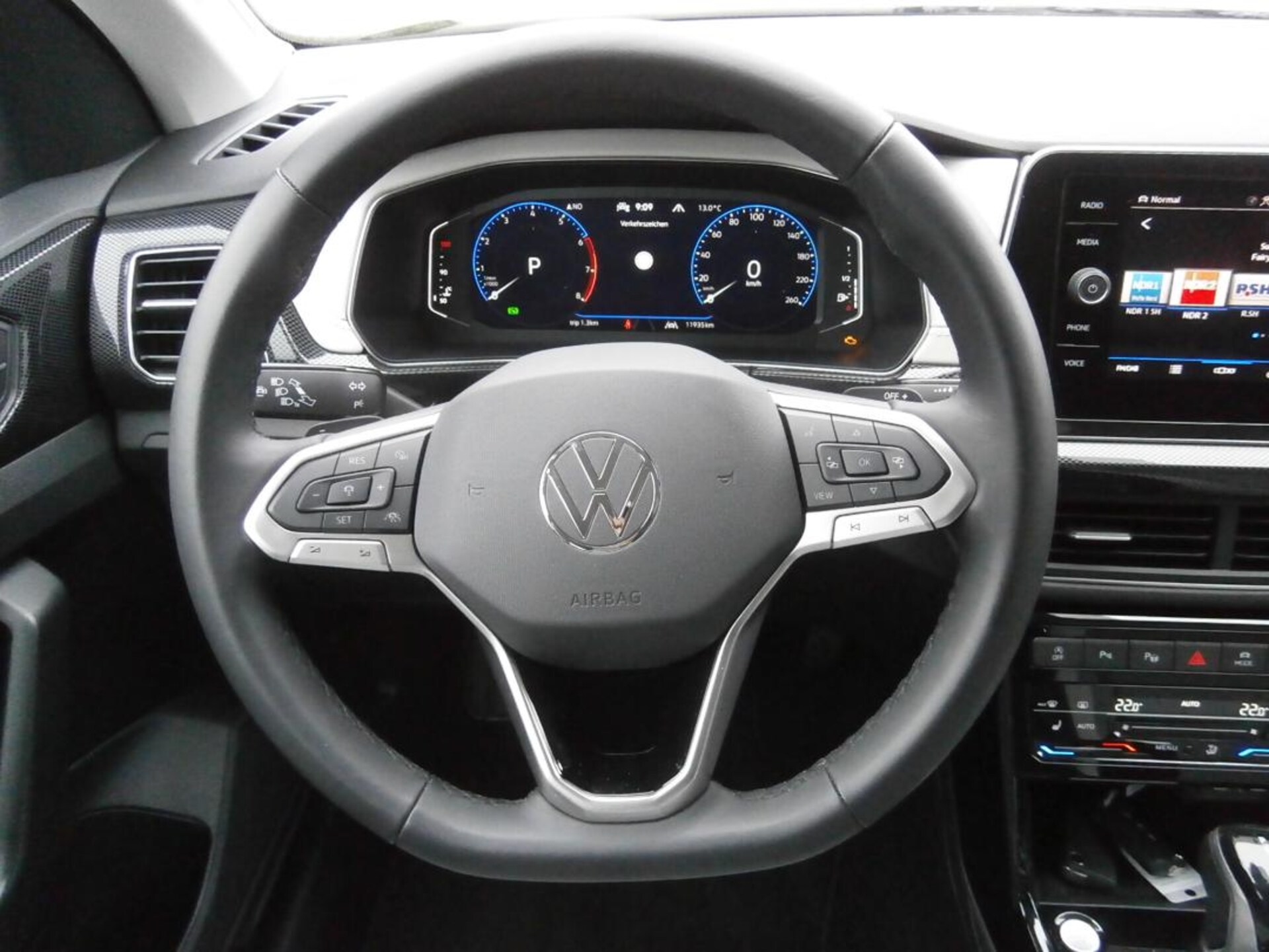 Volkswagen T-Cross Style