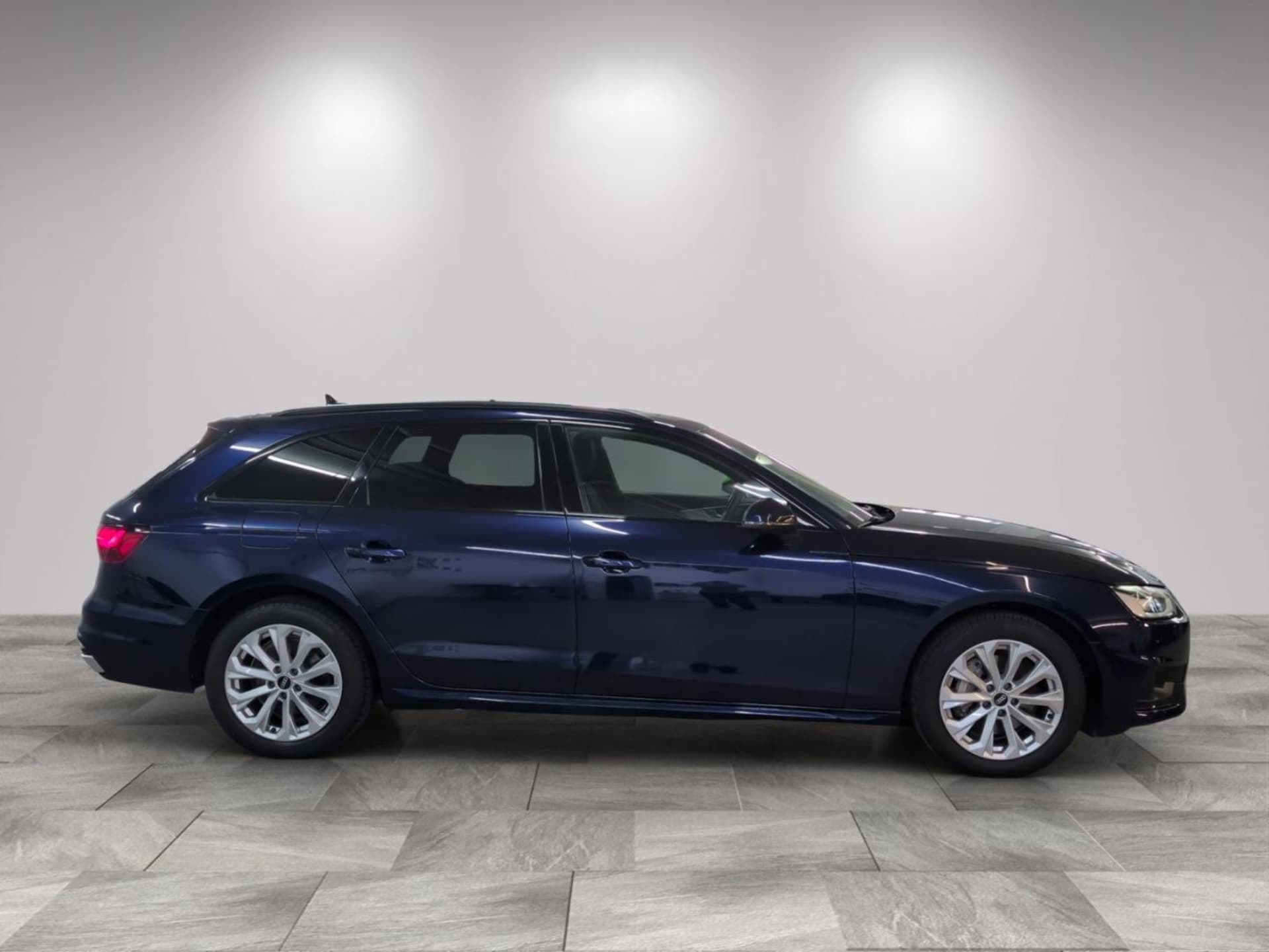 Audi A4 Avant Advanced