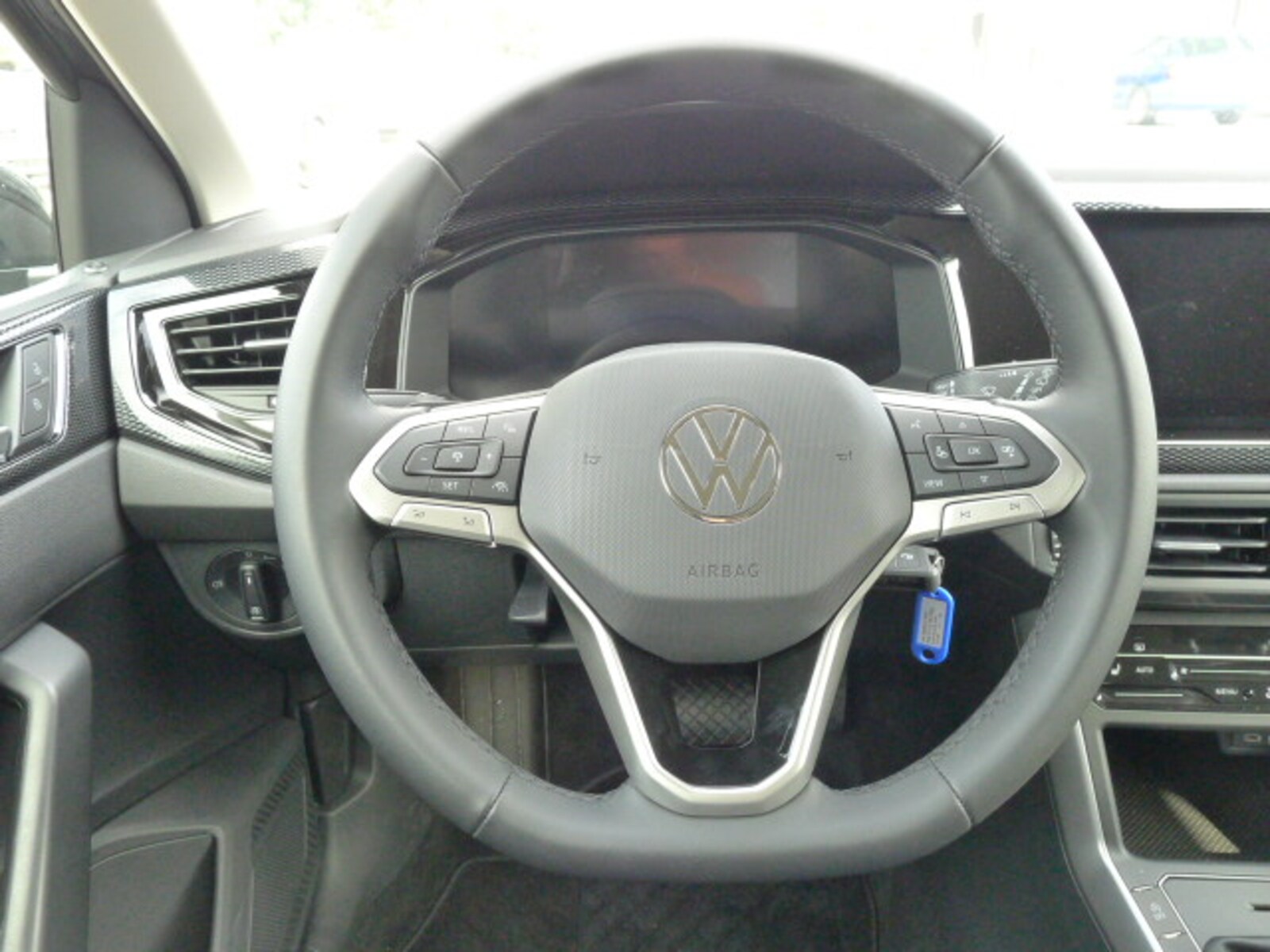Volkswagen Polo – Bild 12