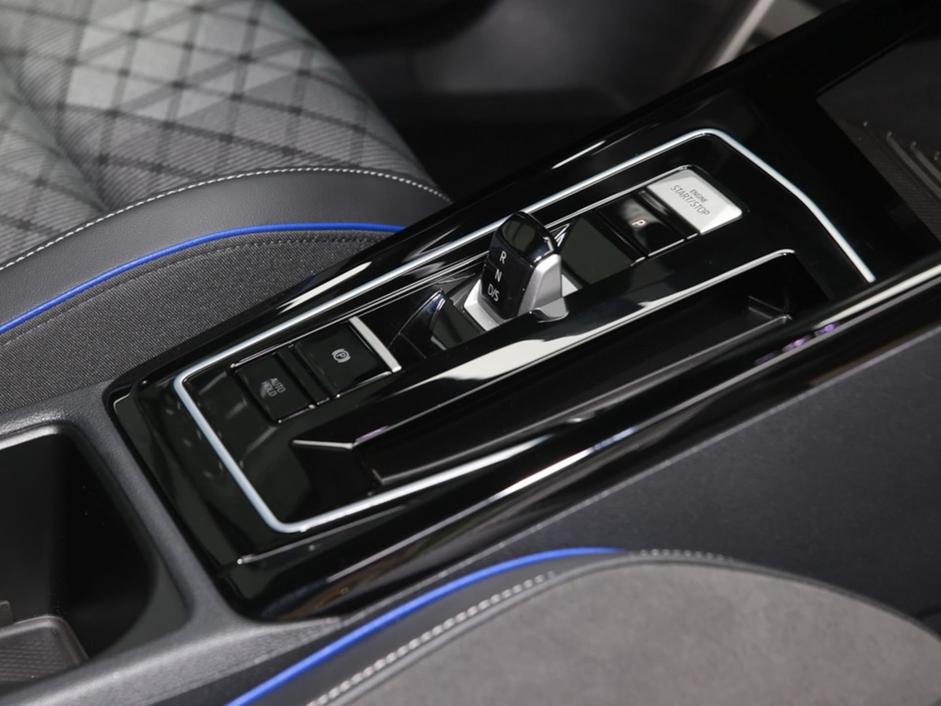 Volkswagen Golf Variant R-Line