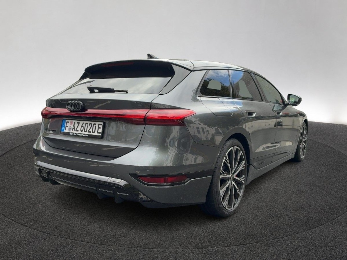 Bild über Audi A6 Avant e-tron S line business e-tron performance 270 kW - für weitere Informationen kontaktieren Sie den Audi Partner