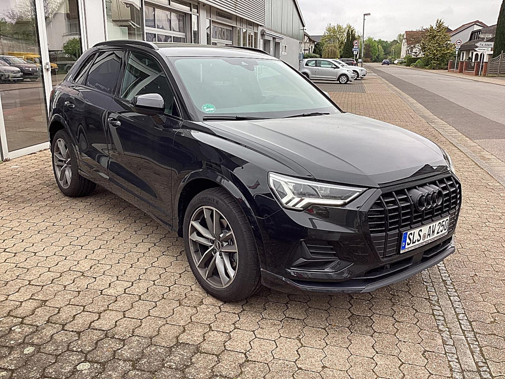 Audi Q3 SUV advanced