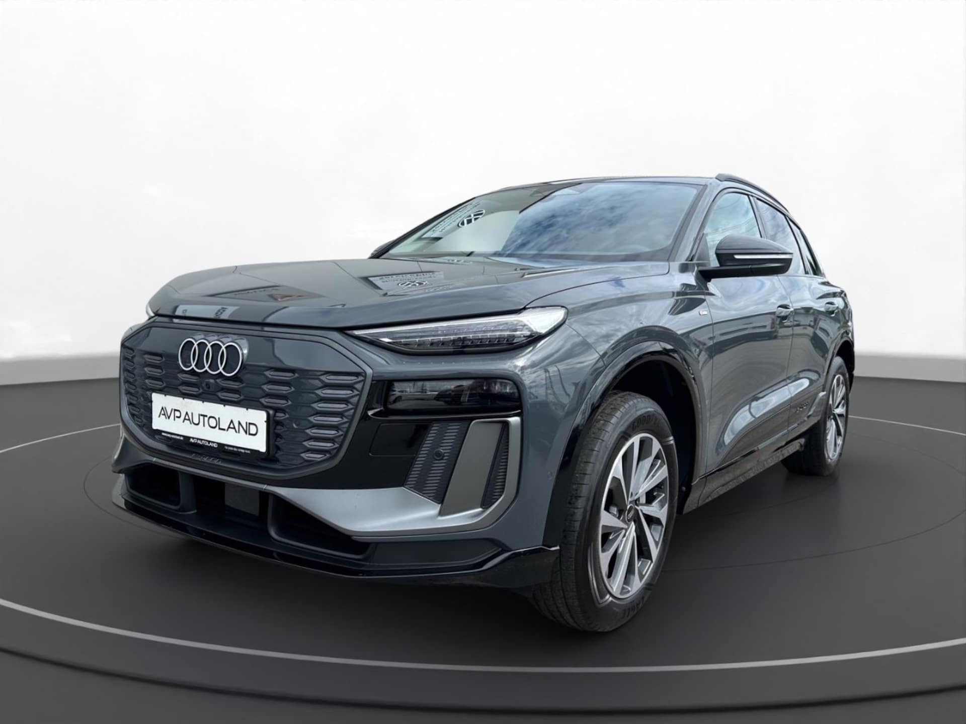 Audi Q6 SUV e-tron