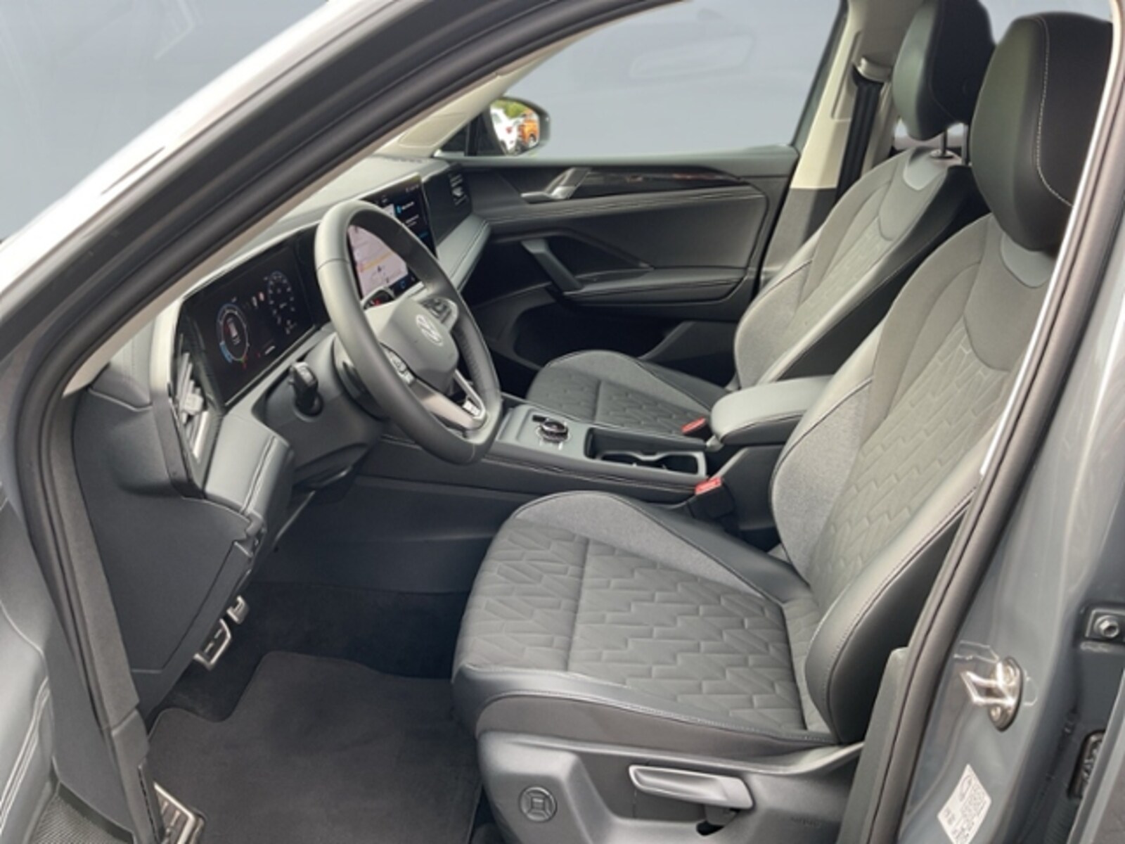 Volkswagen Tiguan – Bild 7