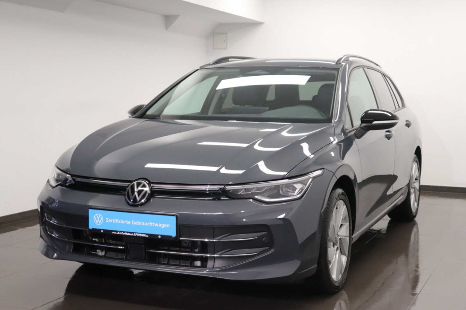 Volkswagen Golf Variant – Bild 2