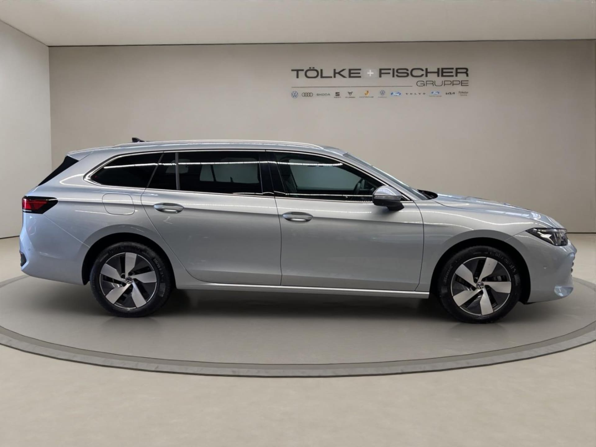 Volkswagen Passat Business