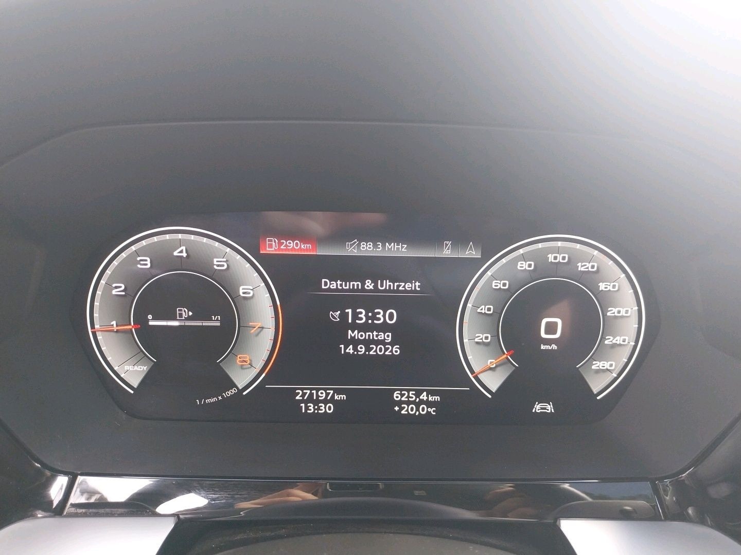 Bild über Audi A3 Sportback advanced 35 TFSI Schaltgetriebe - für weitere Informationen kontaktieren Sie den Audi Partner