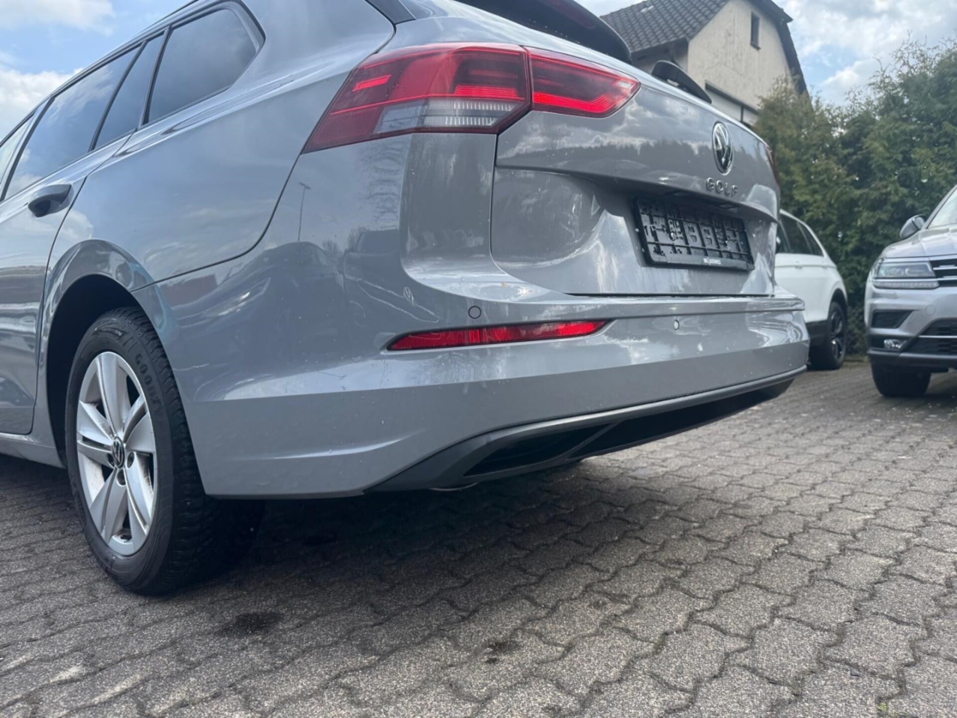 Volkswagen Golf Variant Life