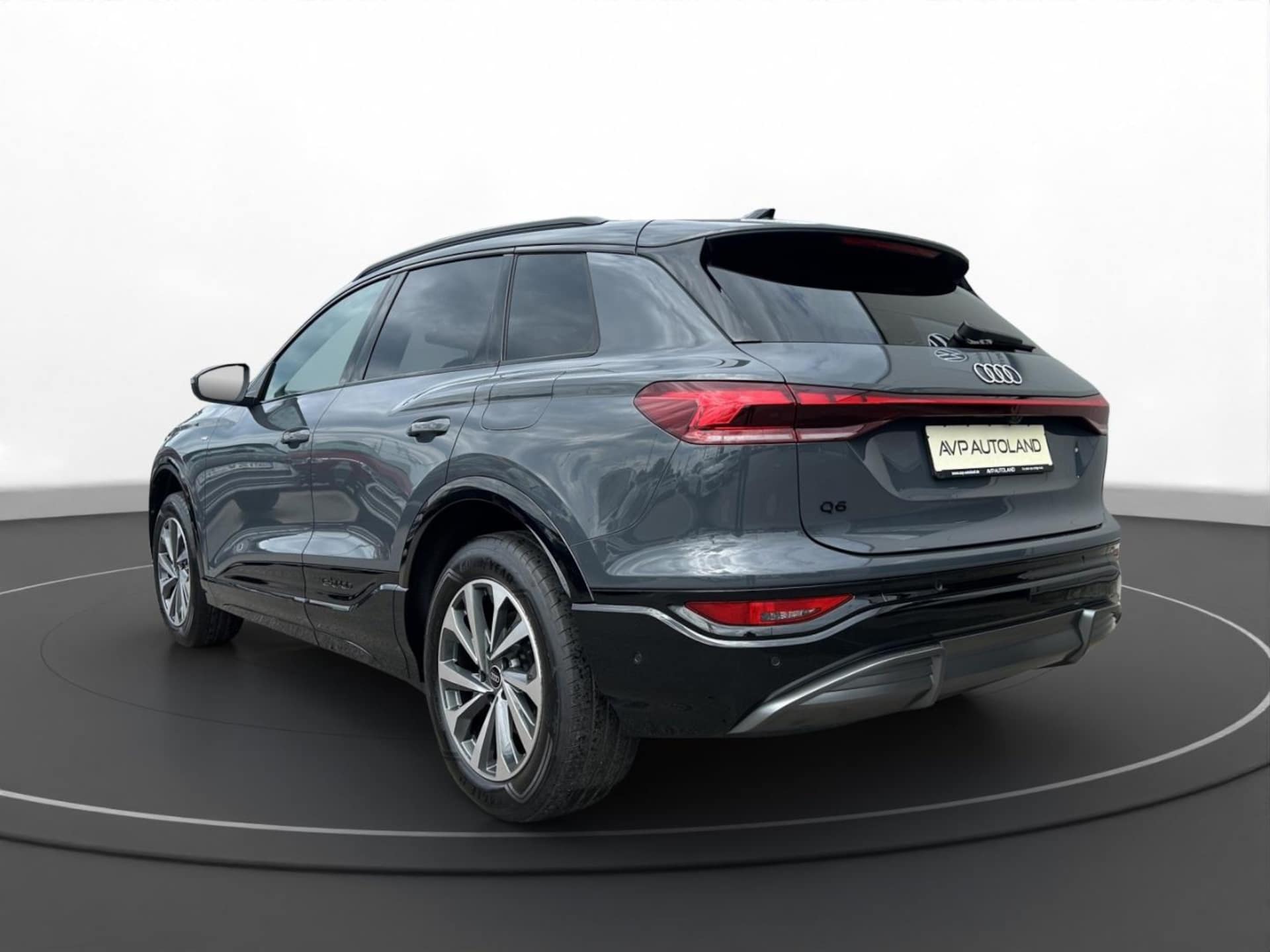 Audi Q6 SUV e-tron