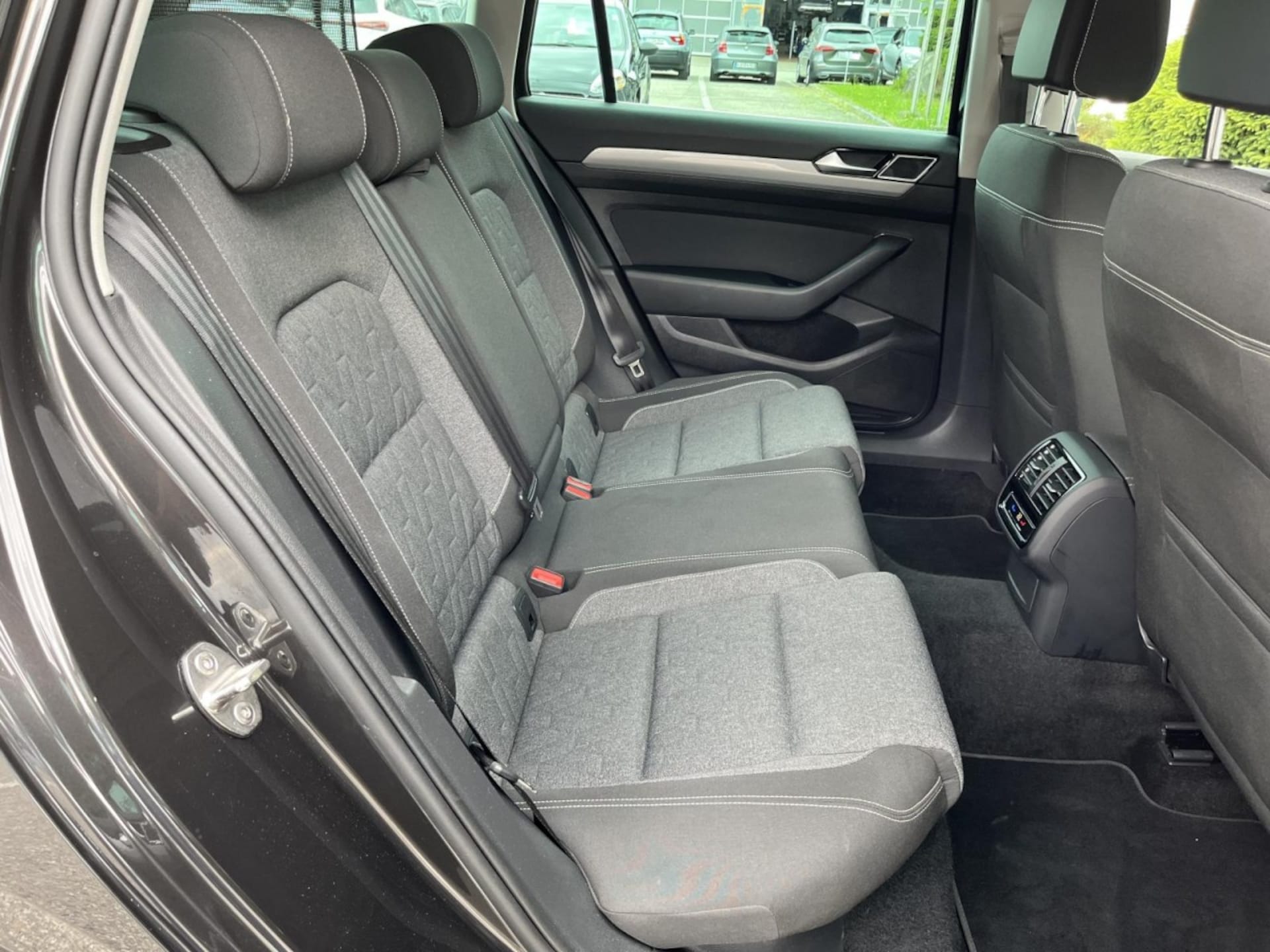 Volkswagen Passat Variant Business
