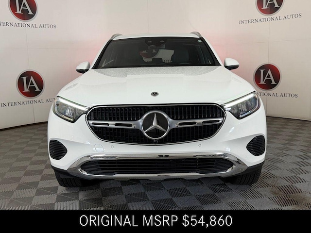 2025 Mercedes-Benz GLC 300