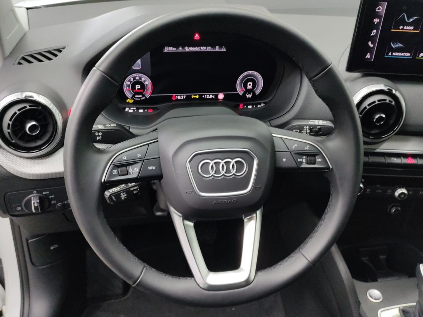 Bild über Audi Q2 S line 40 TFSI quattro S tronic - für weitere Informationen kontaktieren Sie den Audi Partner