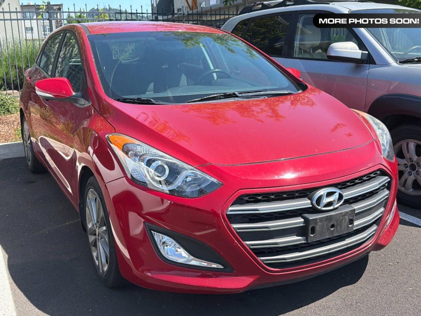 2016 Hyundai Elantra GT 2.0L 6-Speed A/T's photo