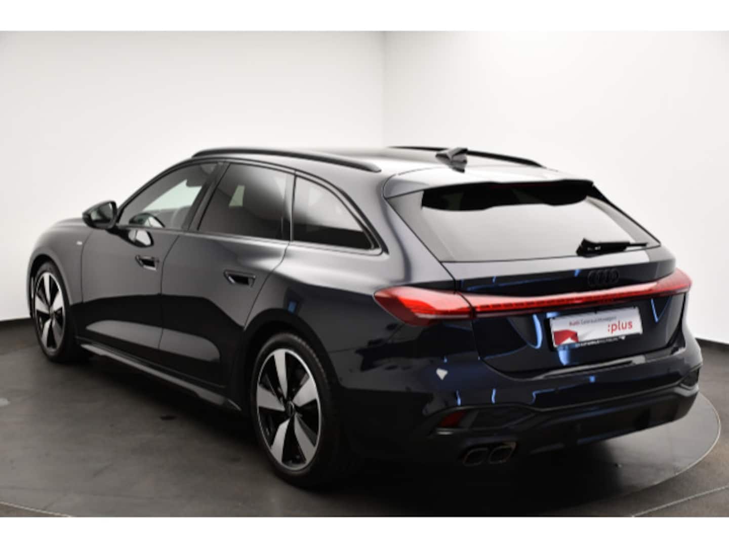 Bild über Audi A5 Avant TDI 150 kW S tronic - für weitere Informationen kontaktieren Sie den Audi Partner
