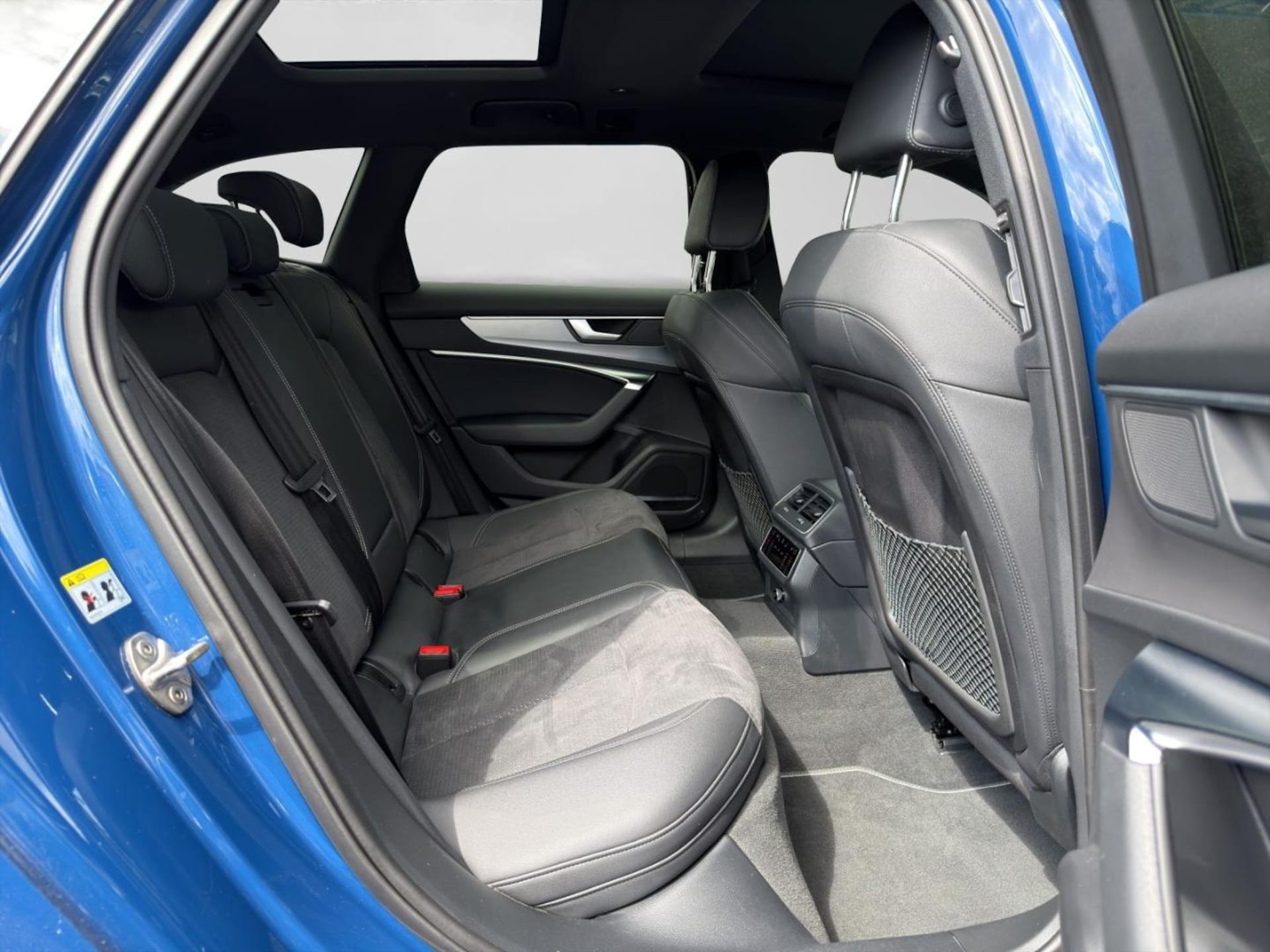 Audi S6 Avant