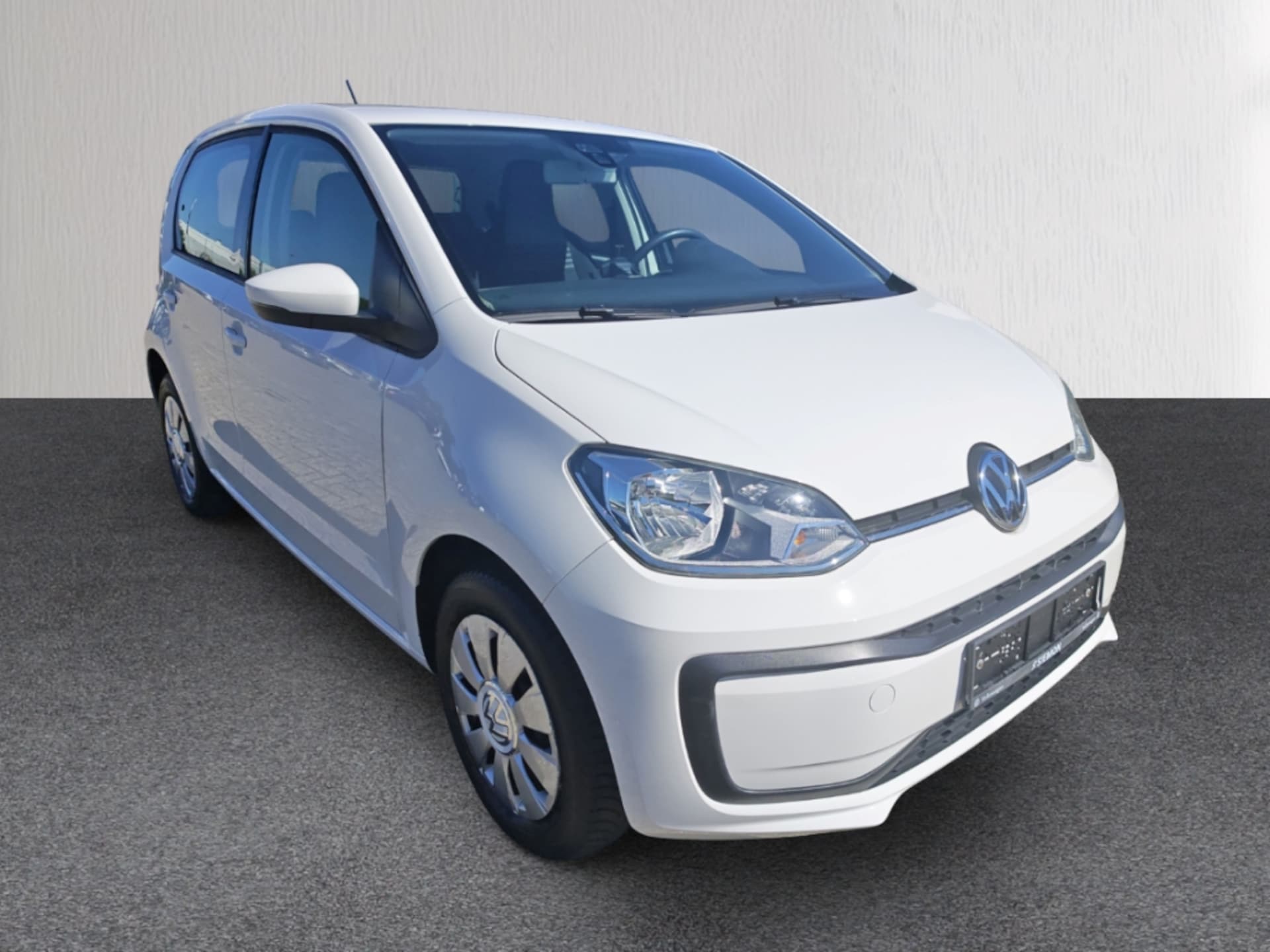 Volkswagen up! move up!