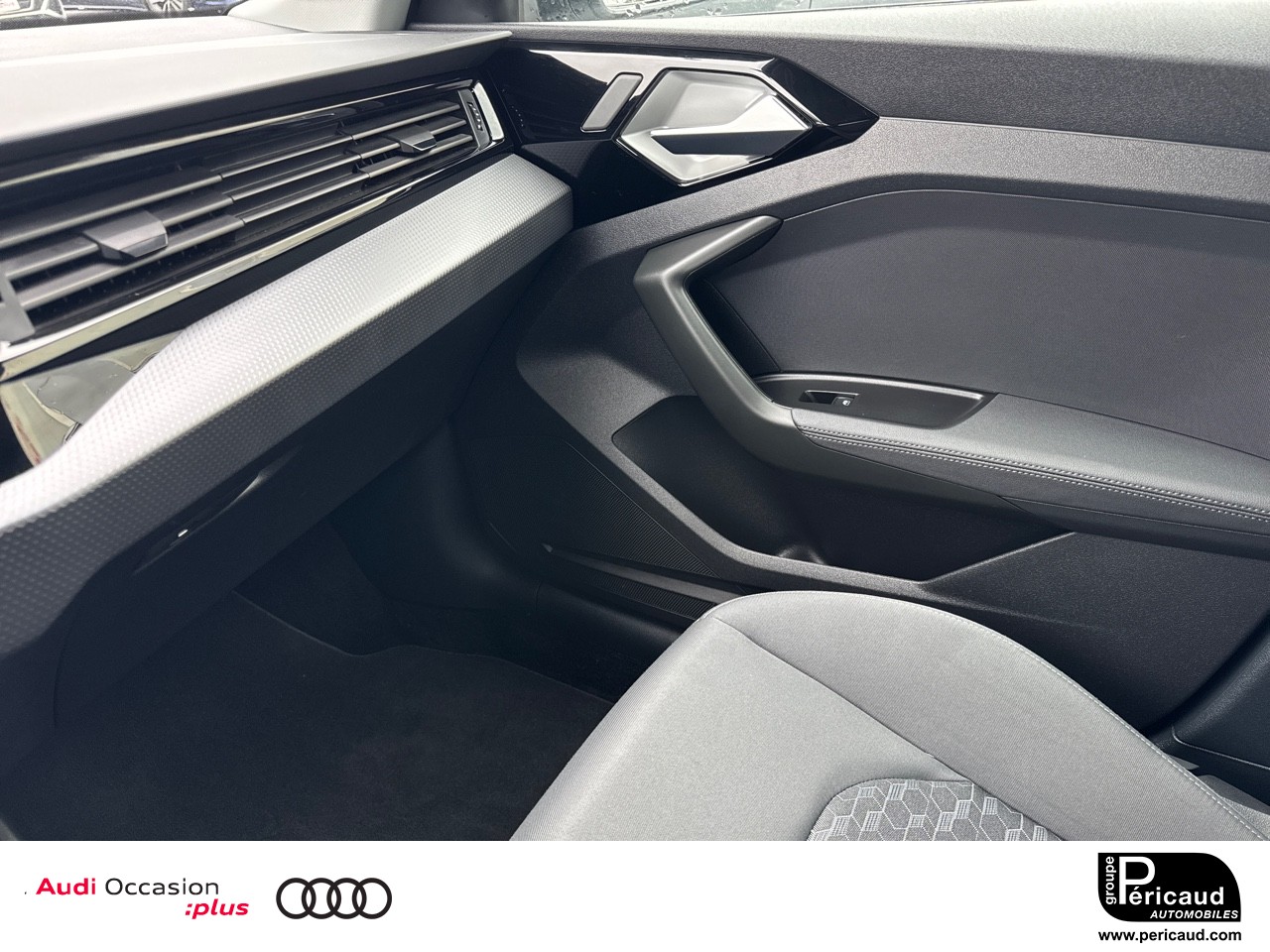 Image about Audi A1 Sportback Design 25 TFSI 70 kW (95 ch) S tronic