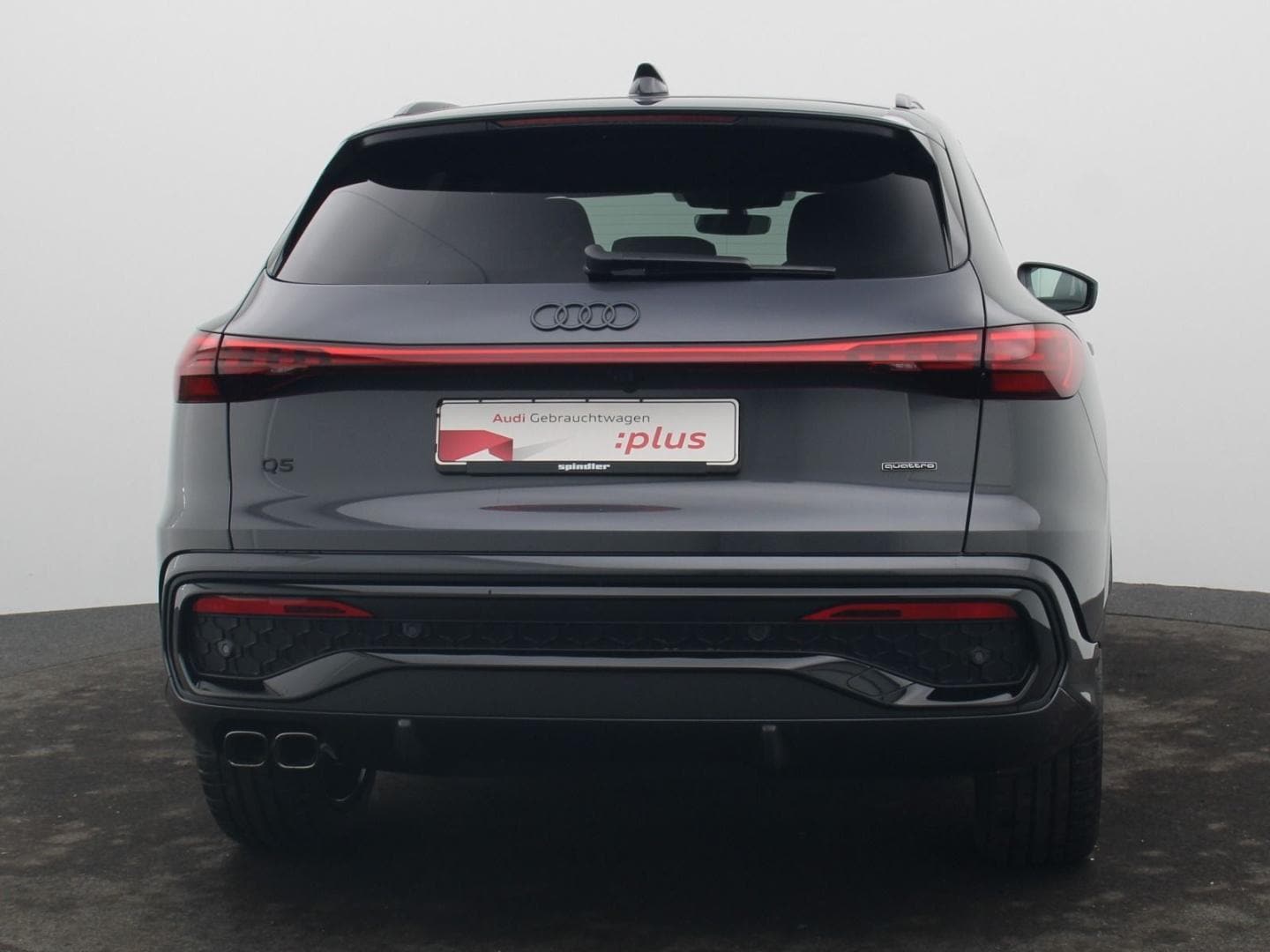 Bild über Audi Q5 SUV TDI quattro 150 kW S tronic - für weitere Informationen kontaktieren Sie den Audi Partner