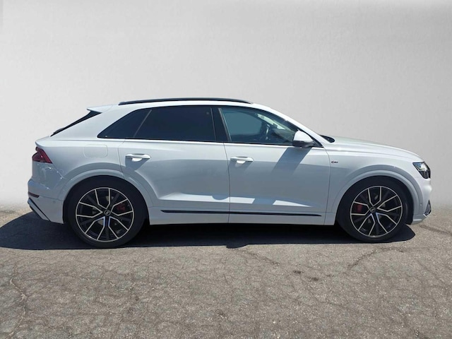 2023 Audi Q8
