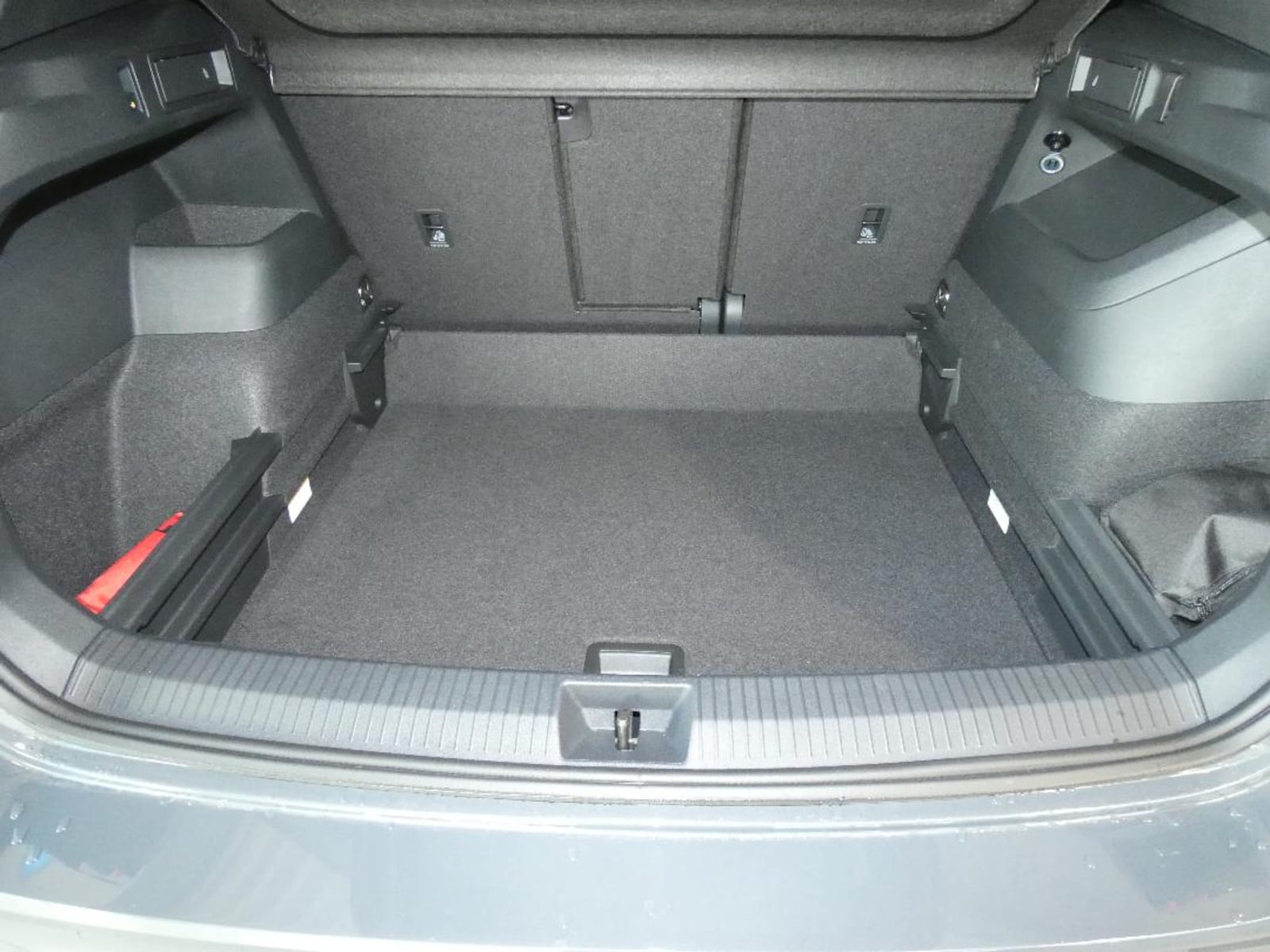 Volkswagen Tiguan – Bild 11