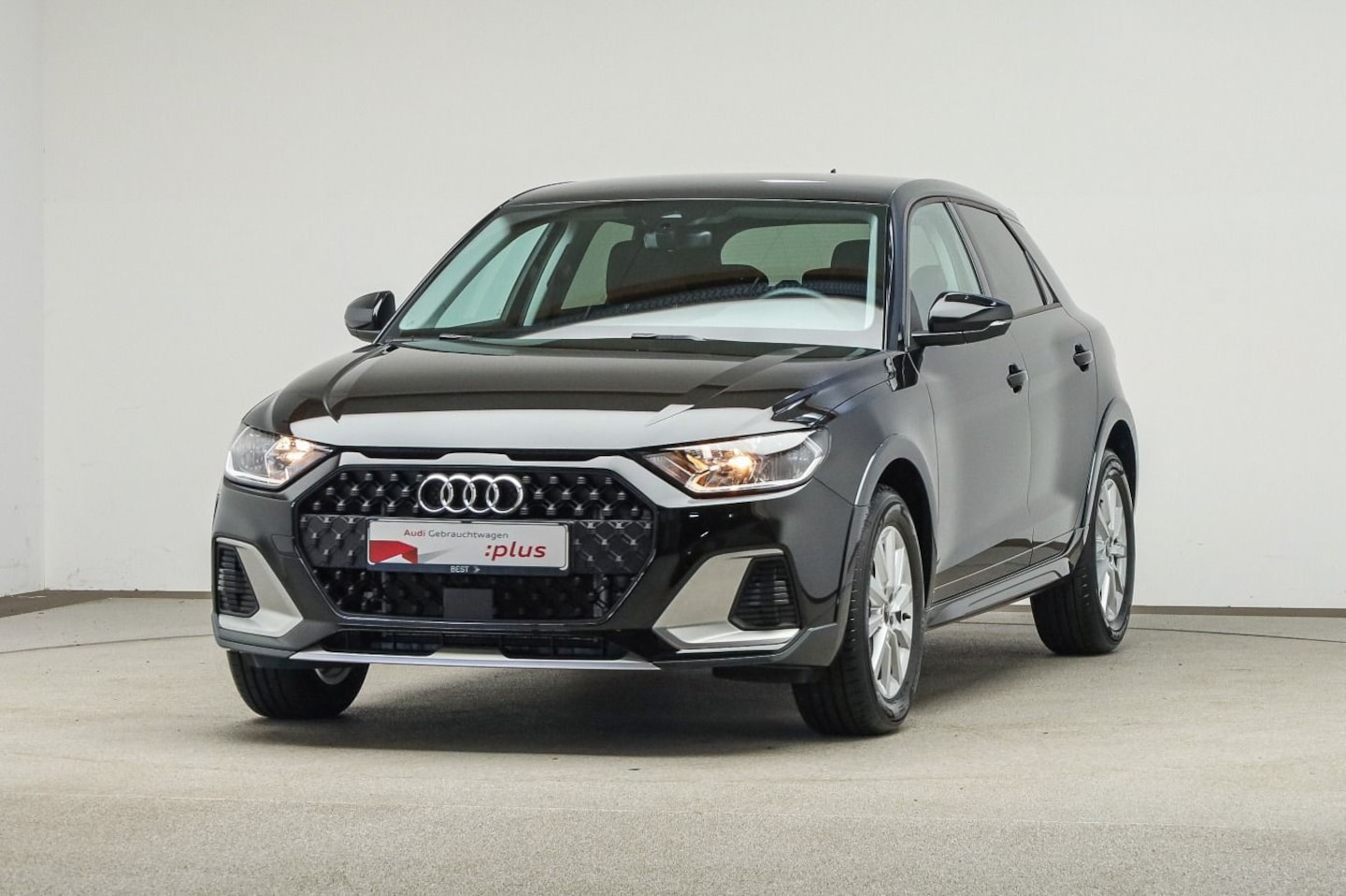 Bild über Audi A1 allstreet 30 TFSI Schaltgetriebe - für weitere Informationen kontaktieren Sie den Audi Partner