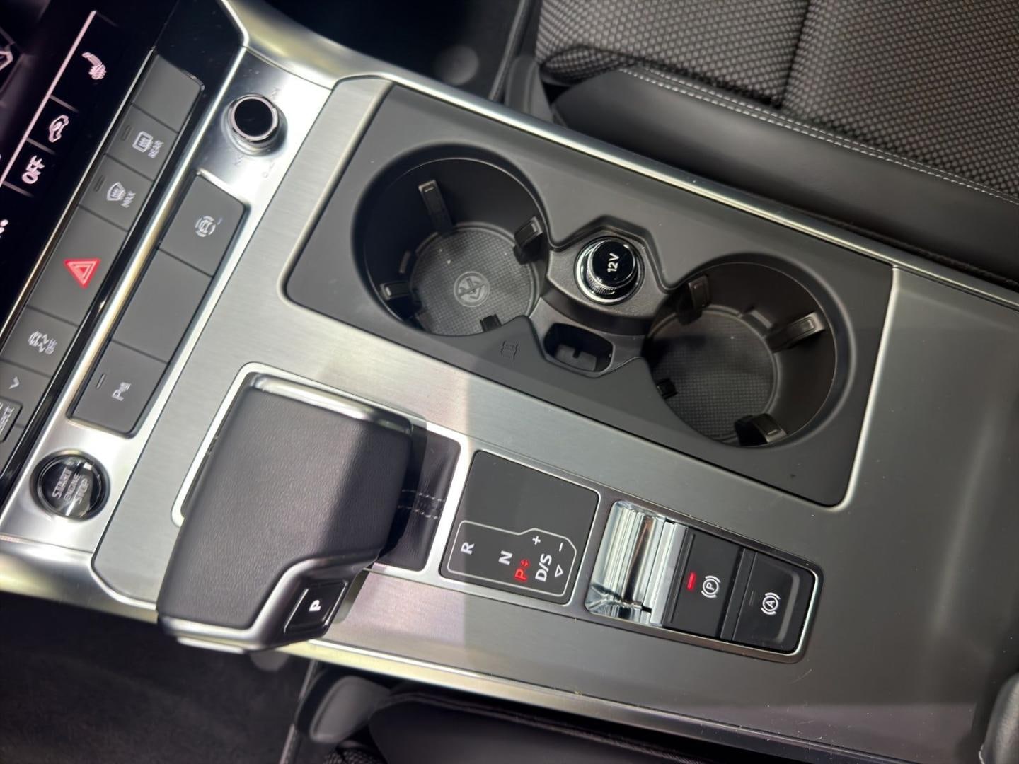 Bild über Audi A6 sport 45 TFSI S tronic - für weitere Informationen kontaktieren Sie den Audi Partner