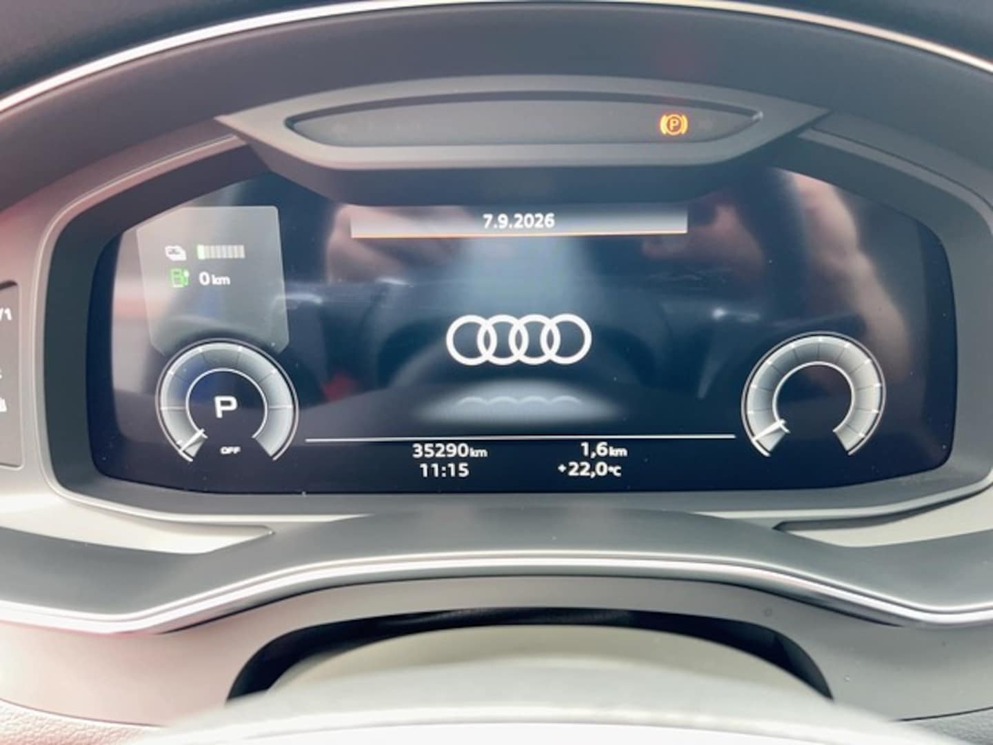 Bild über - für weitere Informationen kontaktieren Sie den Audi Partner