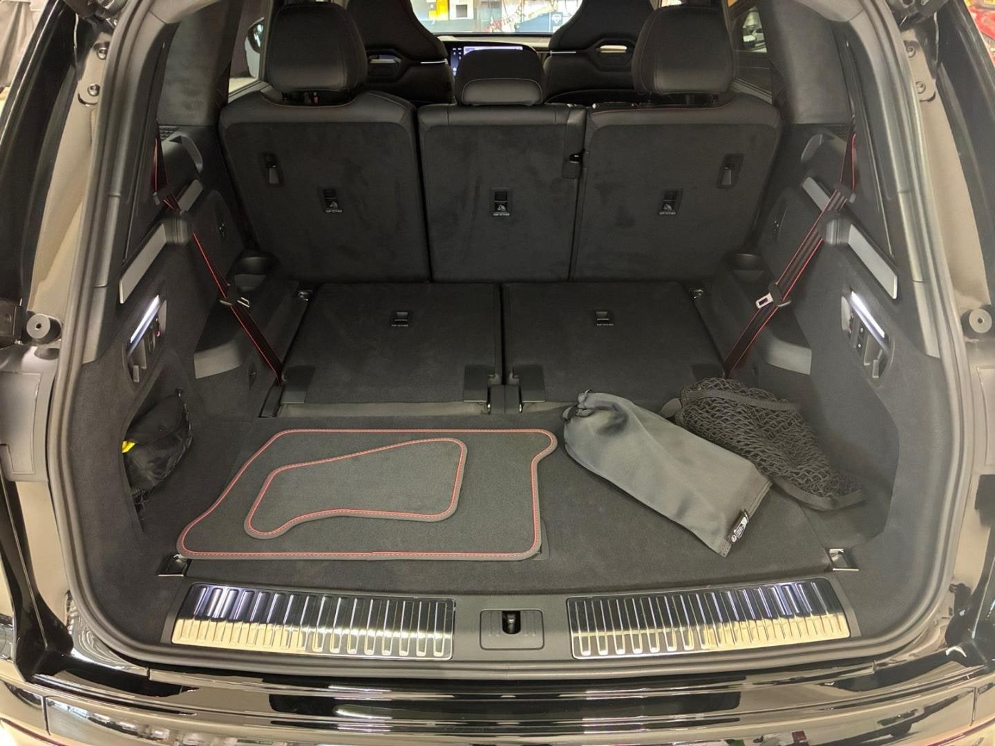 Bild über Audi Q7 SUV TDI quattro 220 kW tiptronic - für weitere Informationen kontaktieren Sie den Audi Partner