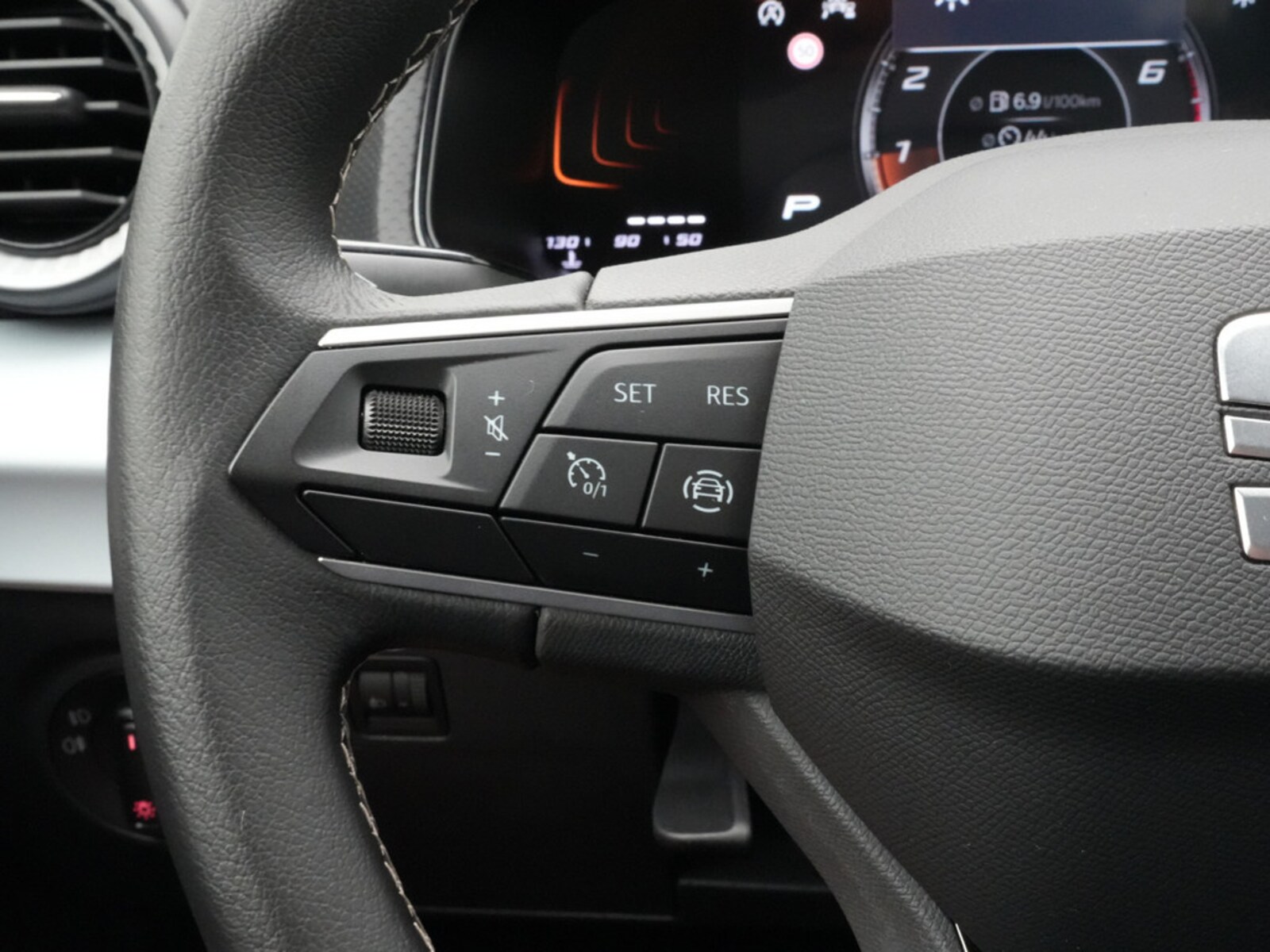 SEAT Arona – Bild 13