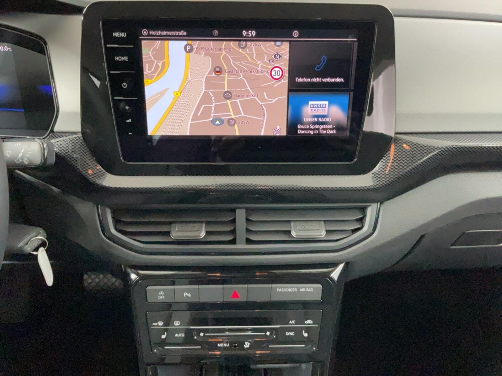 Volkswagen T-Cross – Bild 11