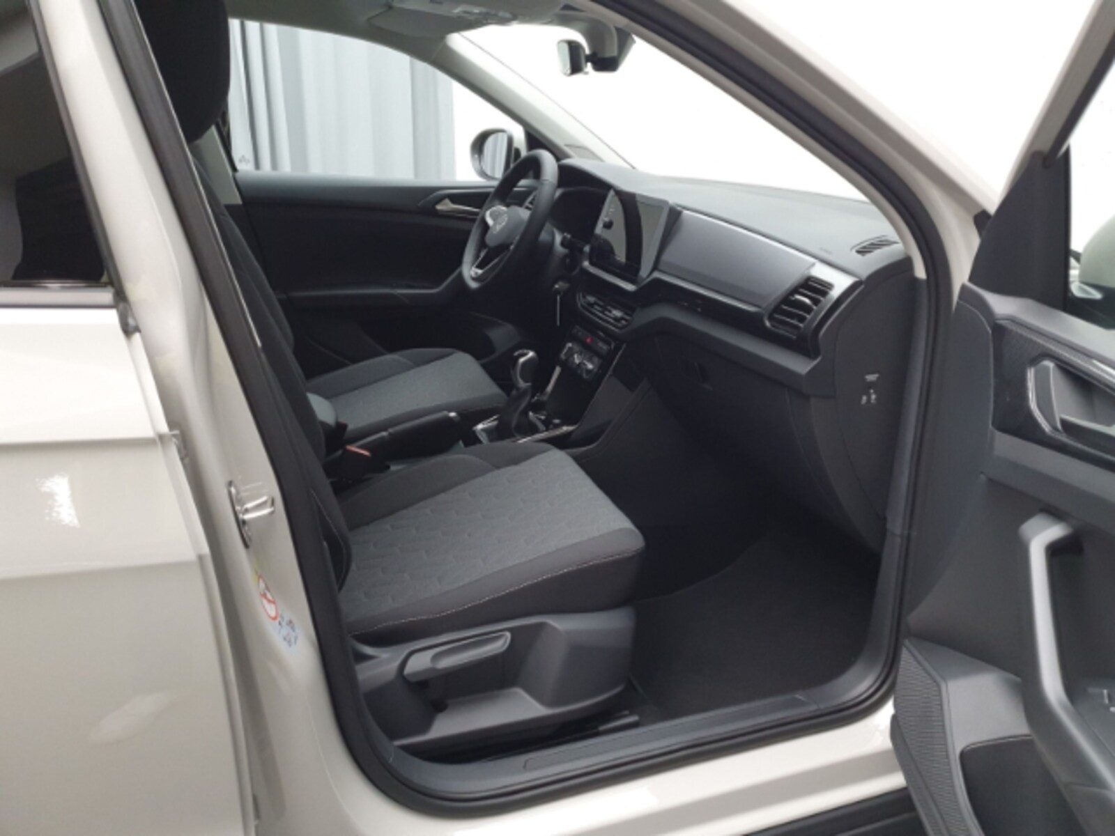 Volkswagen T-Cross – Bild 8