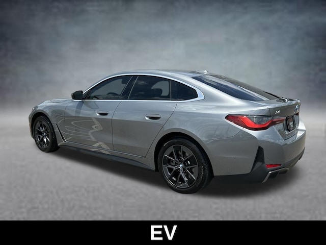 2025 BMW