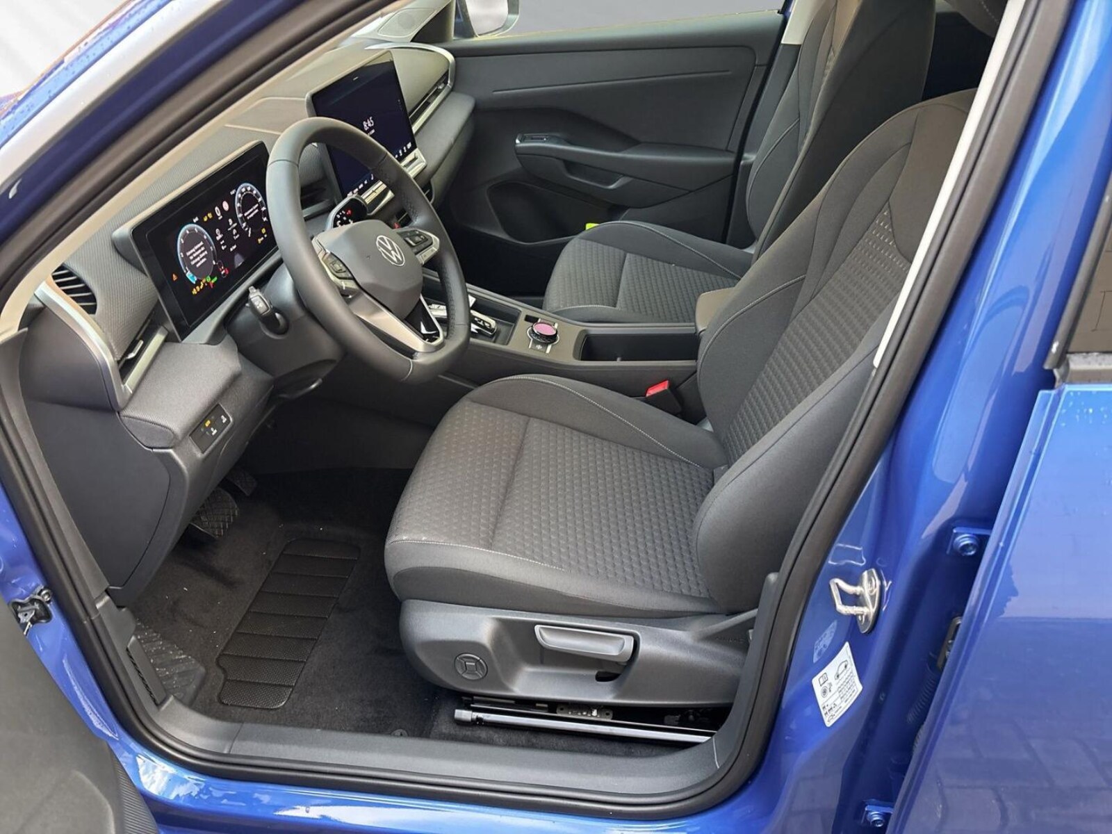 Volkswagen T-Roc – Bild 10