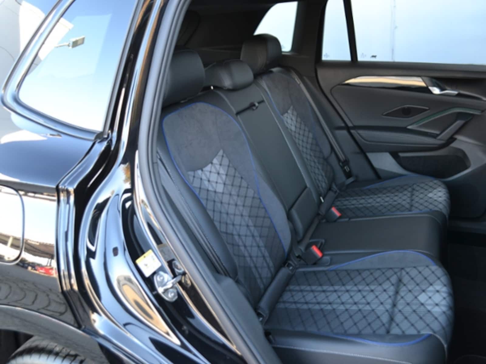 Volkswagen Tiguan – Bild 8