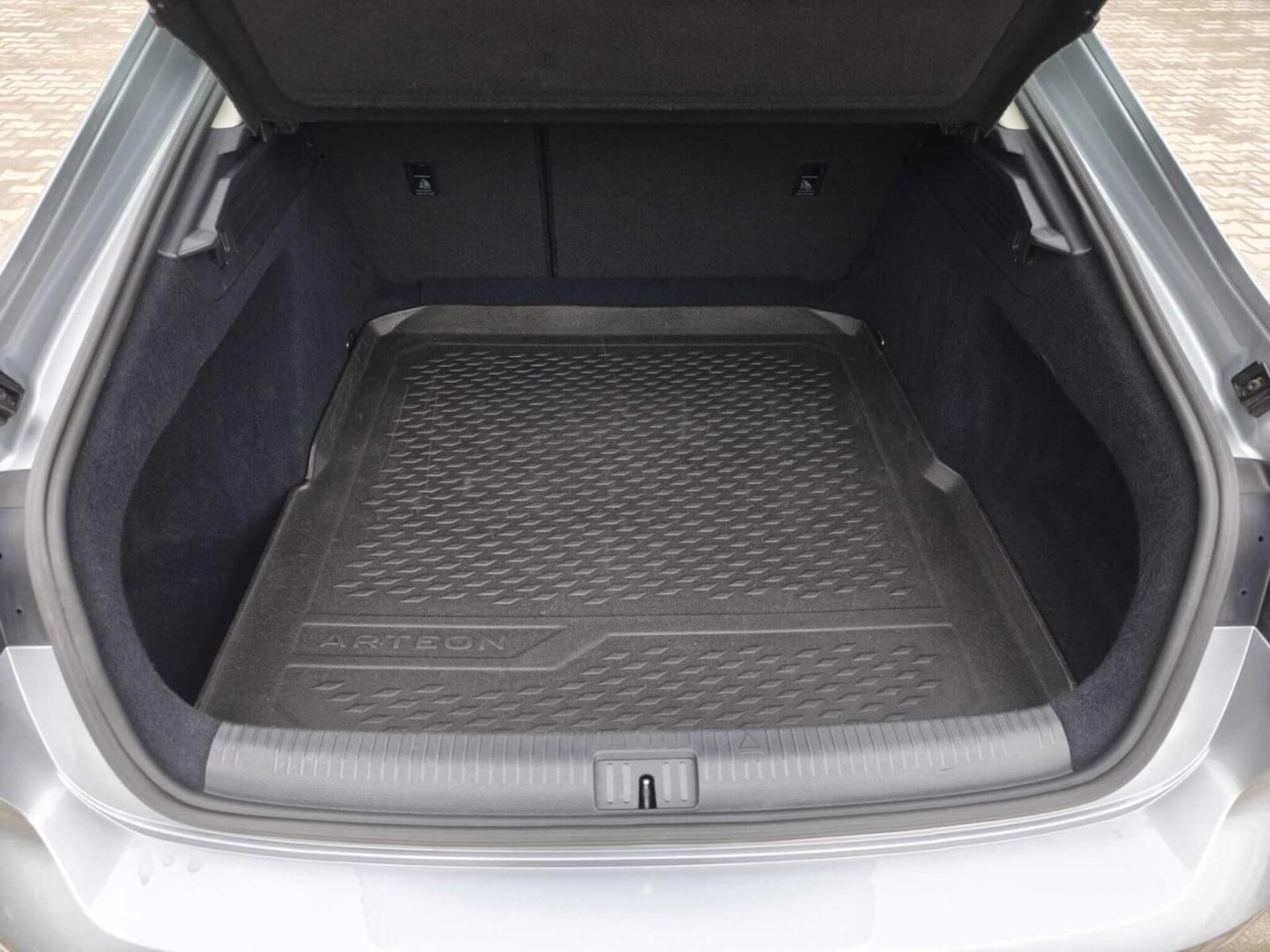 Volkswagen Arteon Model bazowy