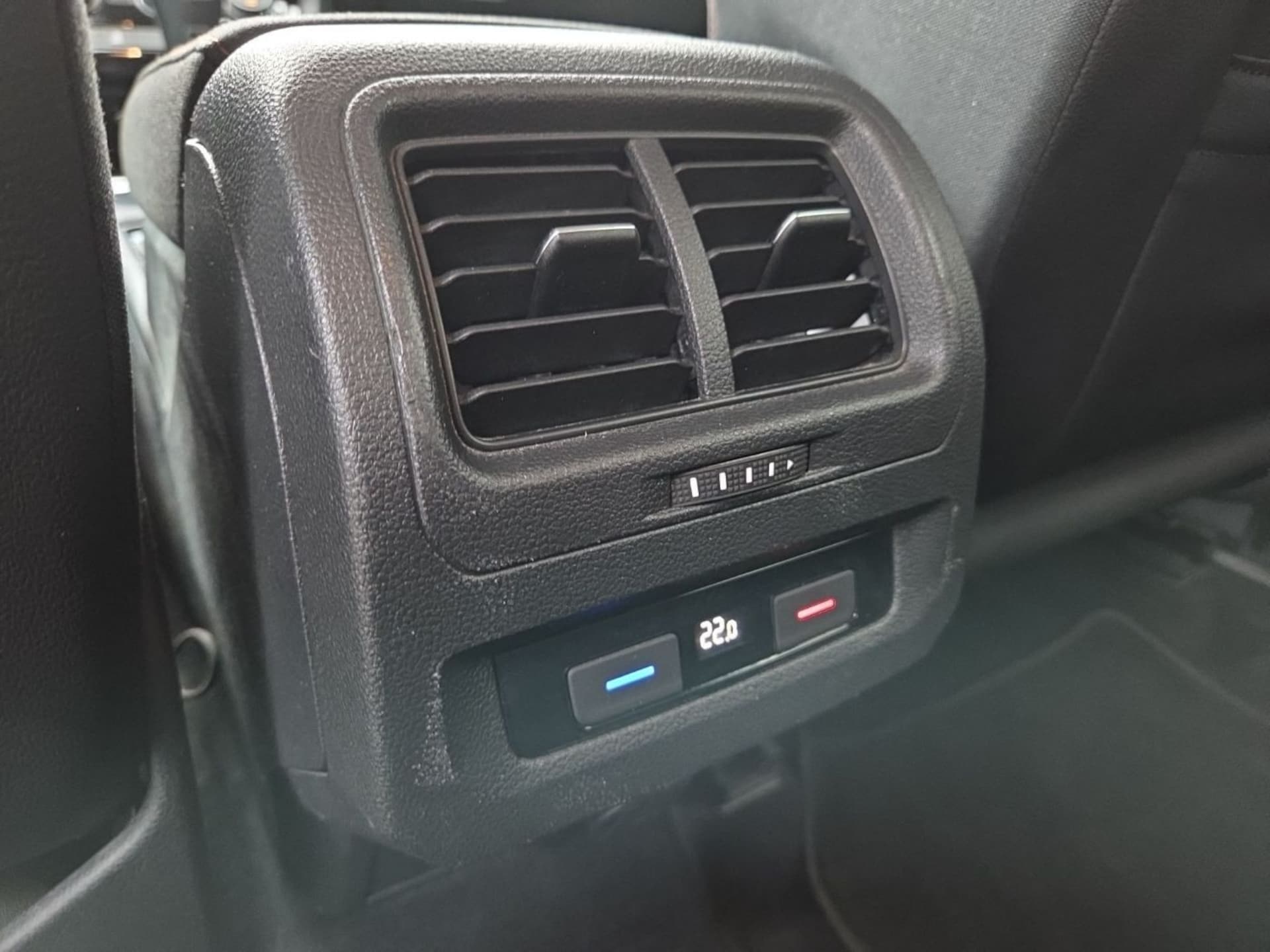 Volkswagen Touran SOUND