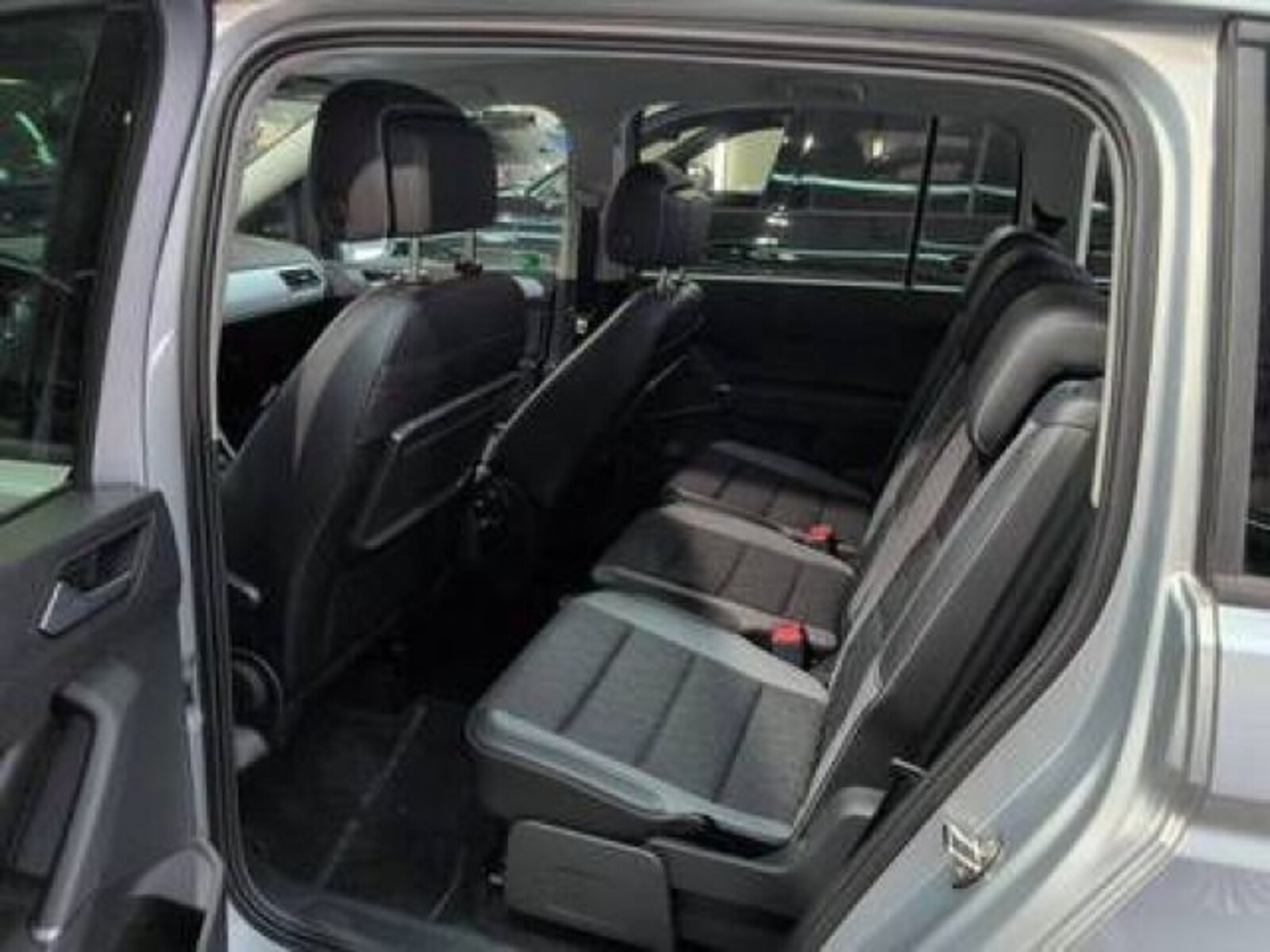 Volkswagen Touran – Bild 5
