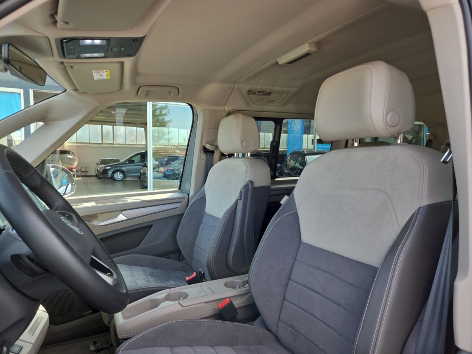 Volkswagen Multivan Langversion – Bild 16