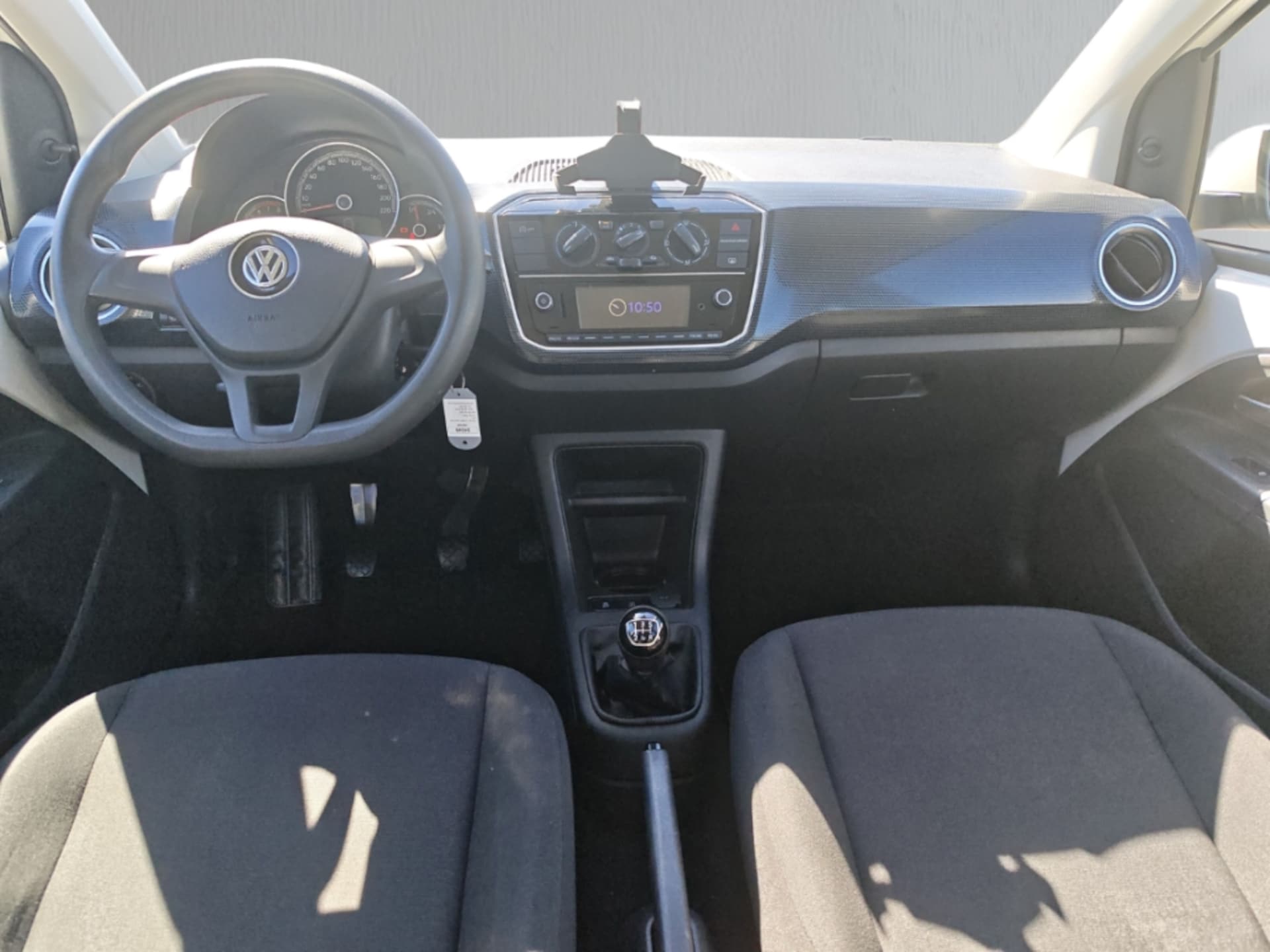 Volkswagen up! move up!