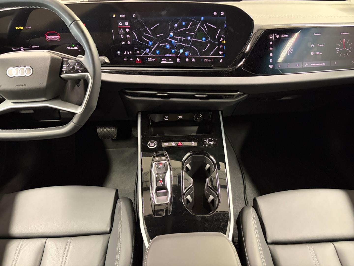 Bild über Audi A5 Limousine TFSI S tronic - für weitere Informationen kontaktieren Sie den Audi Partner