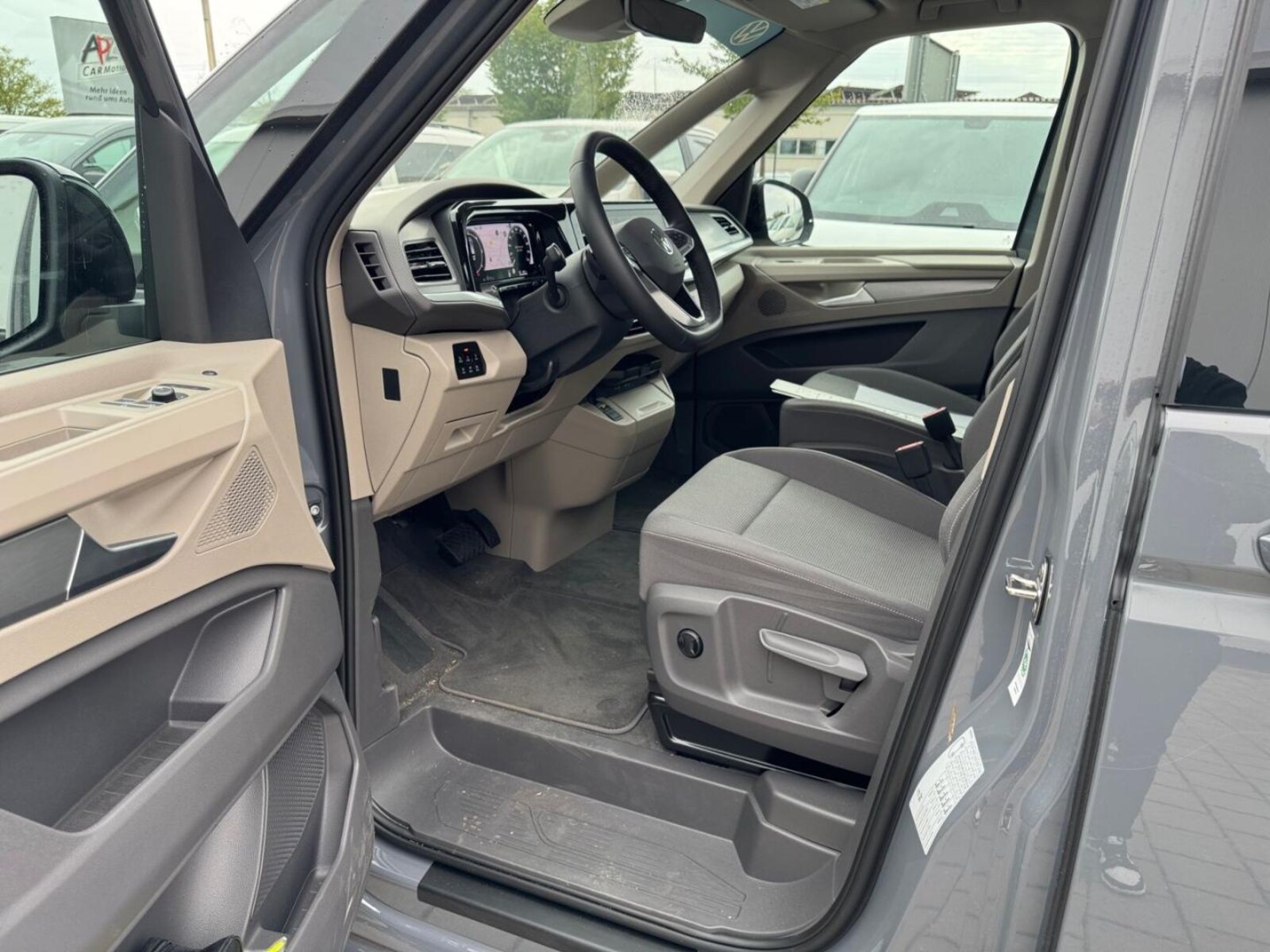 Volkswagen Multivan Langversion – Bild 6