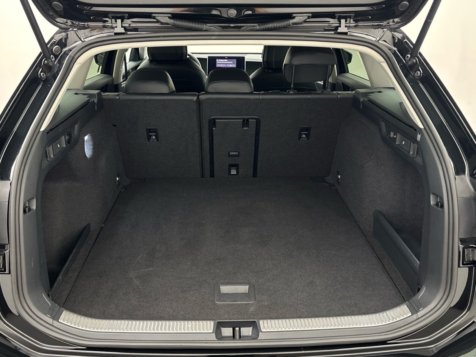 Volkswagen Passat – Bild 13