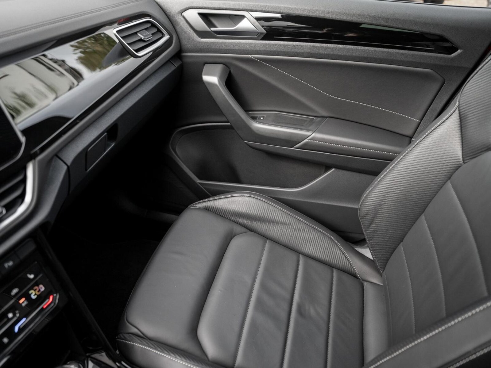 Volkswagen T-Roc – Bild 21