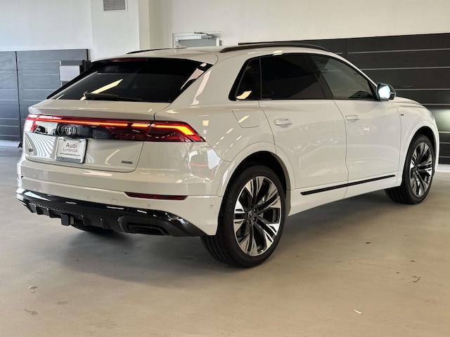 2025 Audi Q8