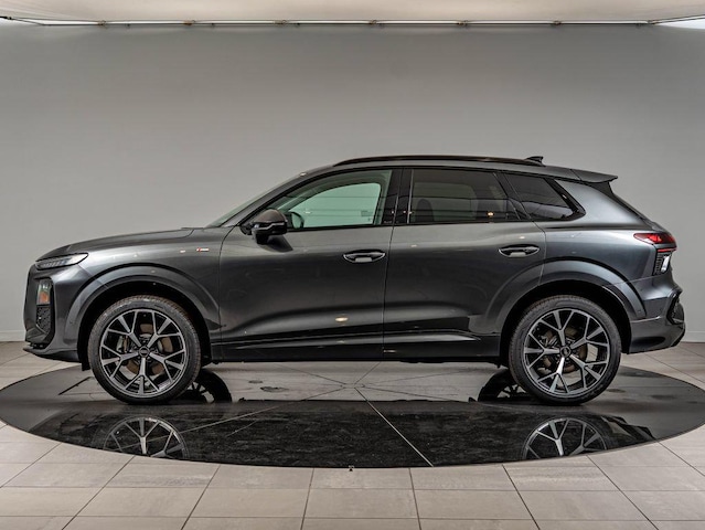2026 Audi Q3 Base - Photo 8
