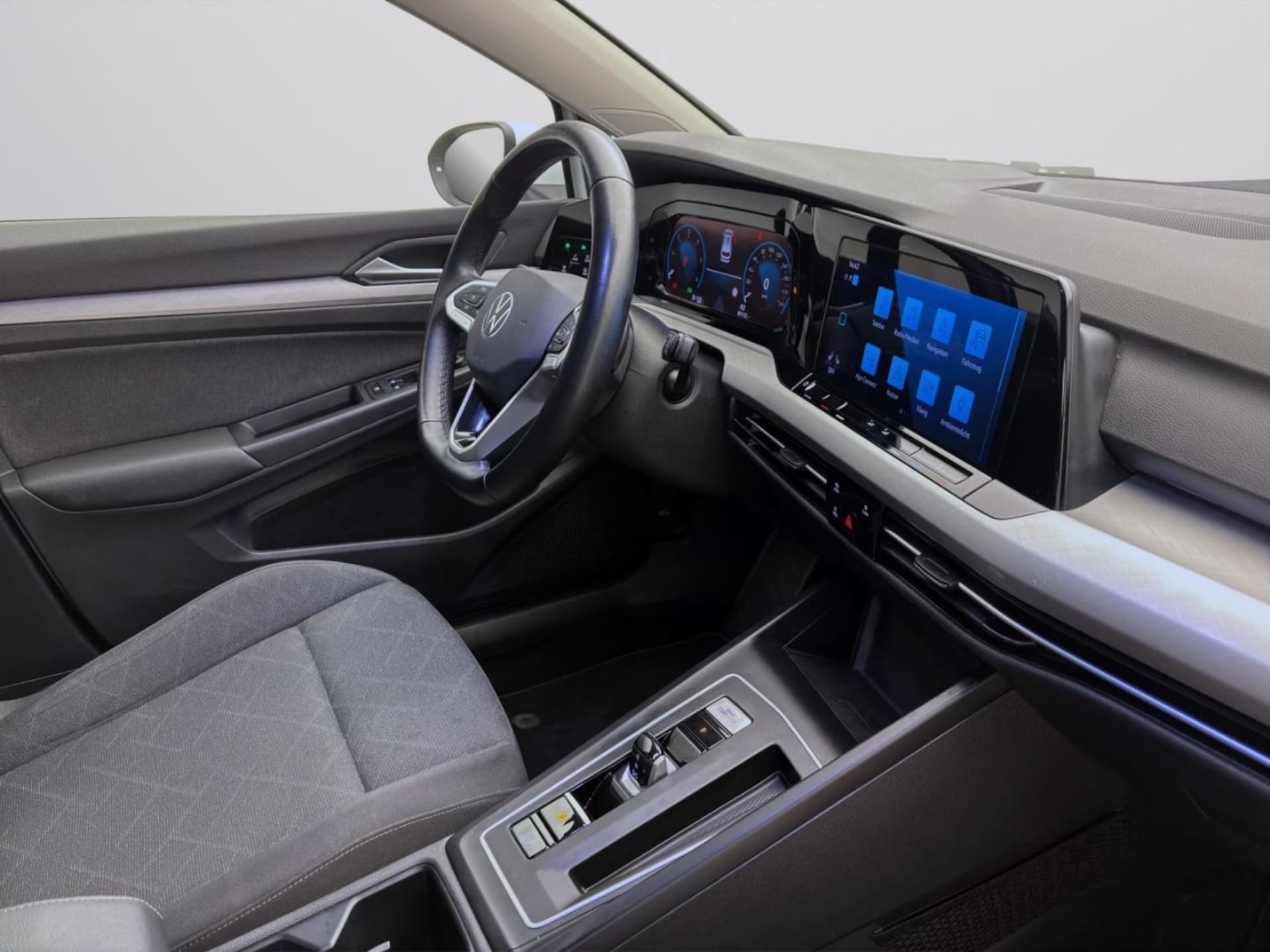 Volkswagen Golf Variant Life