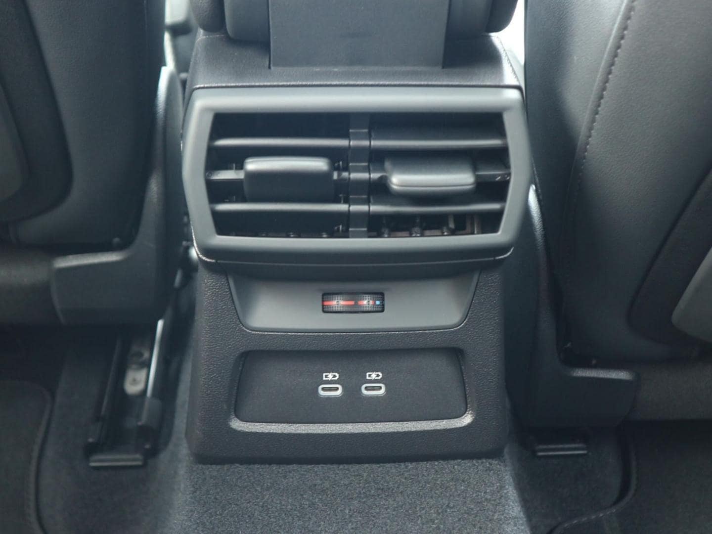 Bild über Audi RS 3 Sportback RS 3 Sportback 294 kW S tronic - für weitere Informationen kontaktieren Sie den Audi Partner